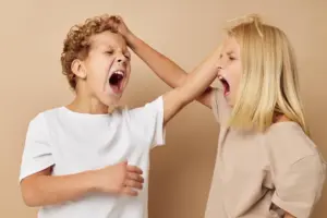 Aşırı izin verici aile
